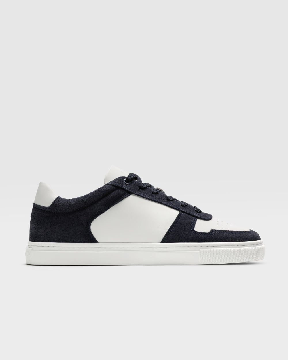 ETQ LT 07 White / Blueberry Premium Nappa / Mediterranean Suede