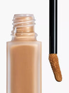 CHANEL Ultra Le Teint Le Correcteur Ultrawear All-Day Comfort Flawless Finish Concealer