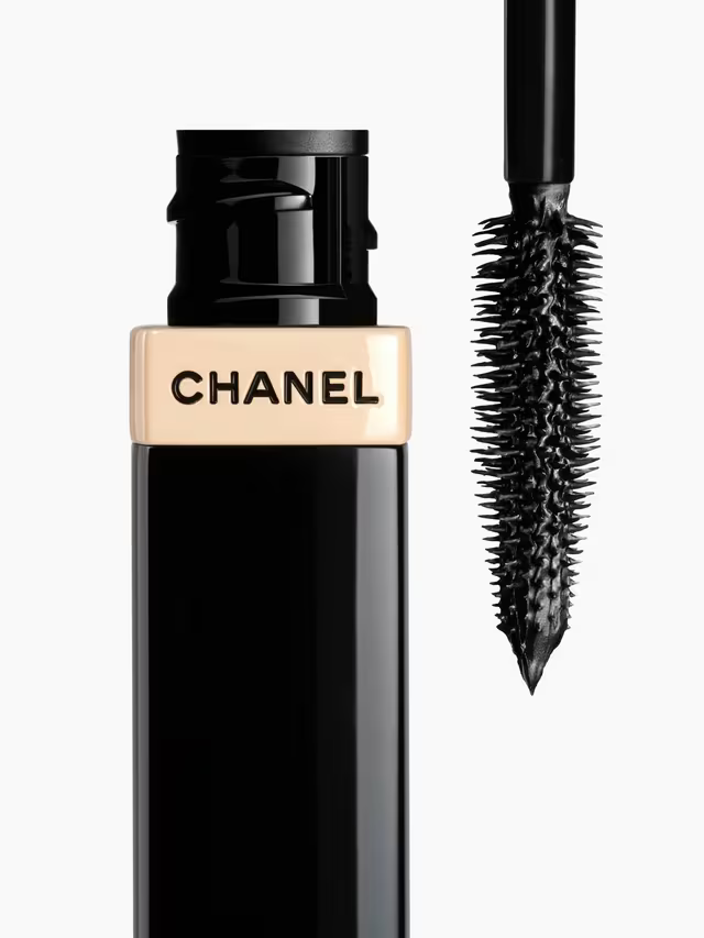 CHANEL Les Beiges Volume and Definition Mascara - Black