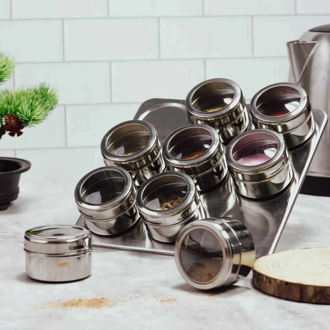 MASTERPRO 10 Piece Spice Storage Set with Magnetic Holder