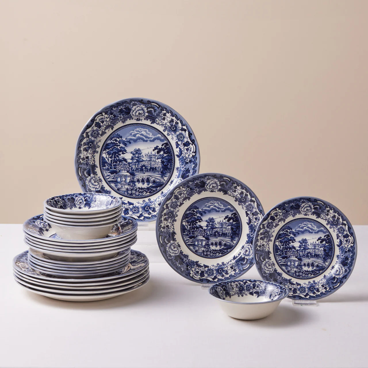 Karaca 24-Piece Stoneware Dinner Set for 6 People – Blue