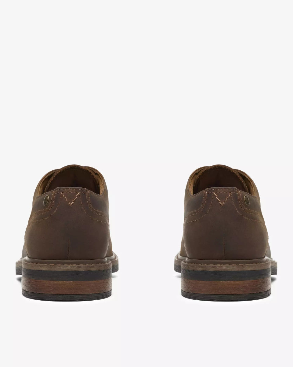 Clarks Newford Lace – Beeswax - LuxxeCoast