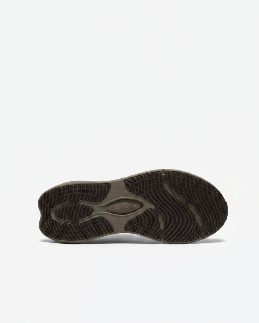 Clarks Pace Move - Brown