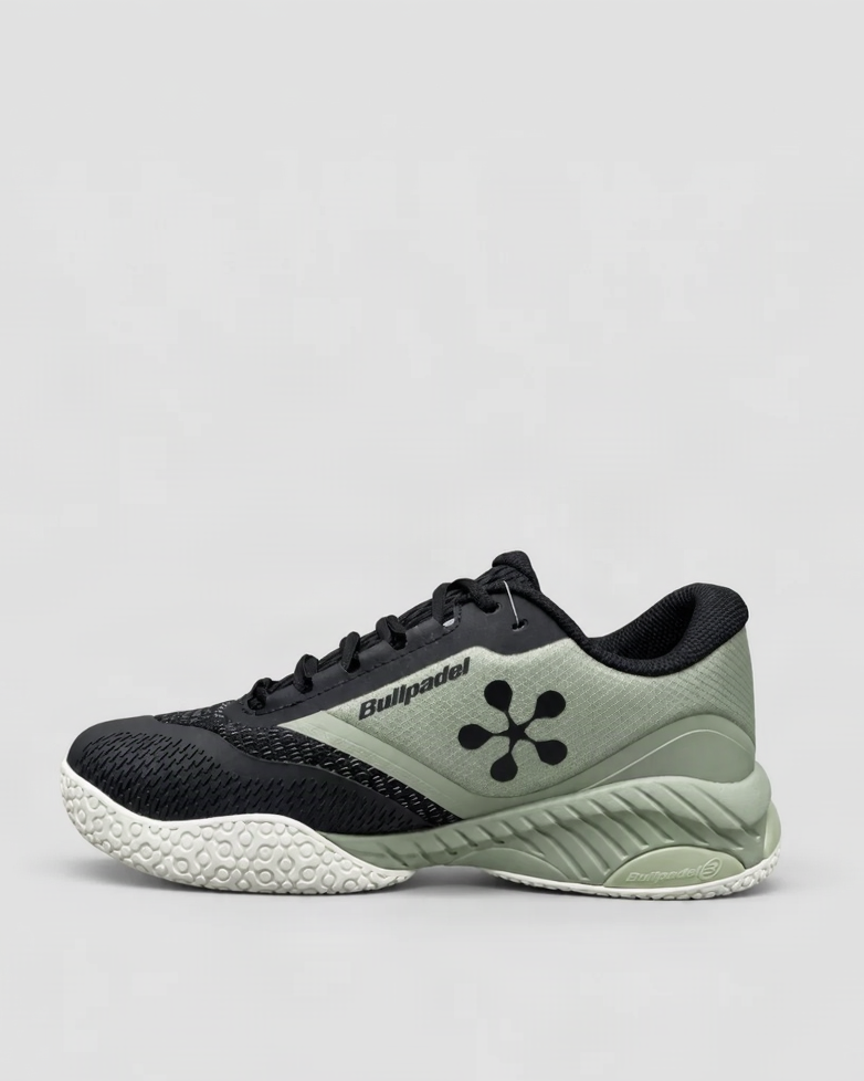 Bullpadel Unisex Premier P2 26V Padel Trainers