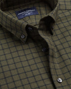 Charles Tyrwhitt Non-Iron Twill Check Shirt - Olive Green