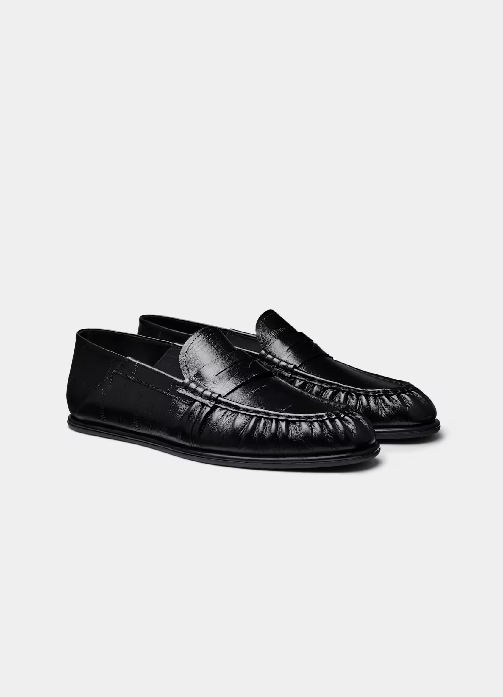 SUITSUPPLY Black Crocodile-Embossed Grain Loafer