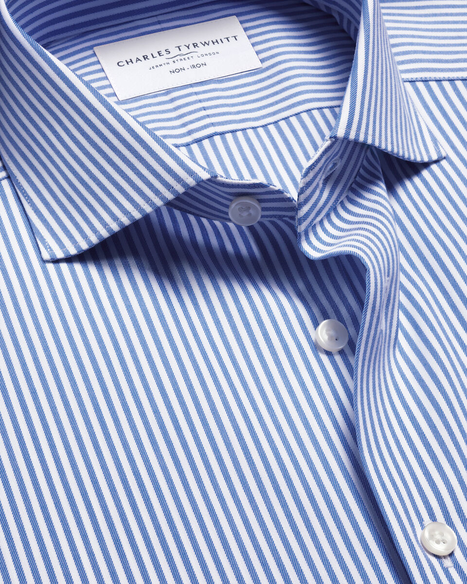 Charles Tyrwhitt Non-Iron Performance Twill Stripe Shirt - Royal Blue