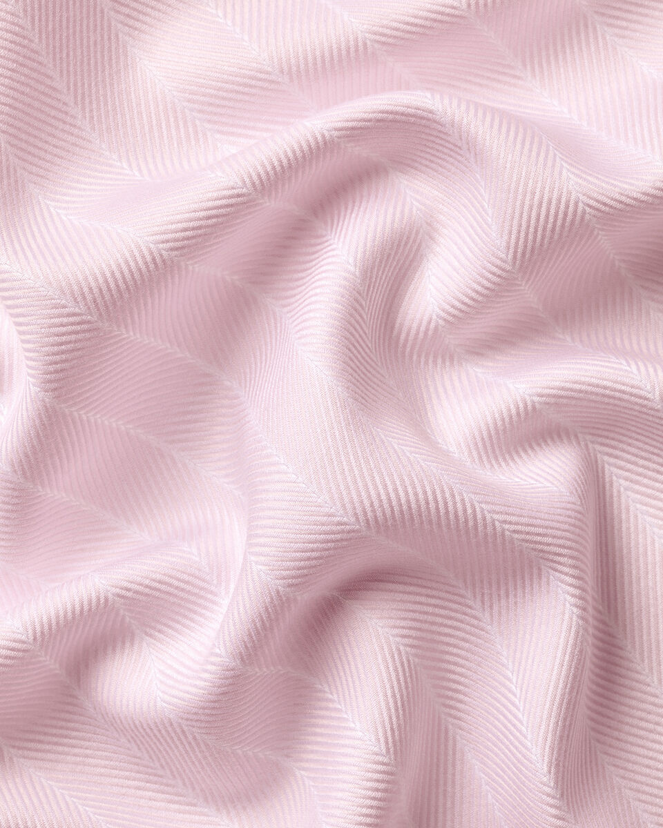 Charles Tyrwhitt Cutaway Collar Non-Iron Herringbone Stripe Shirt - Light Pink