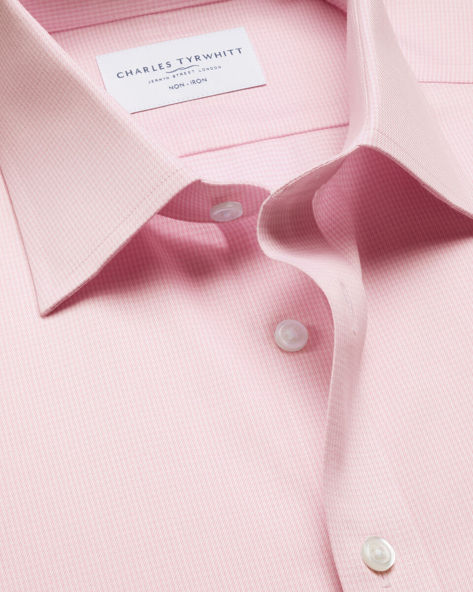 Charles Tyrwhitt Non-Iron Twill Puppytooth Shirt - Pink