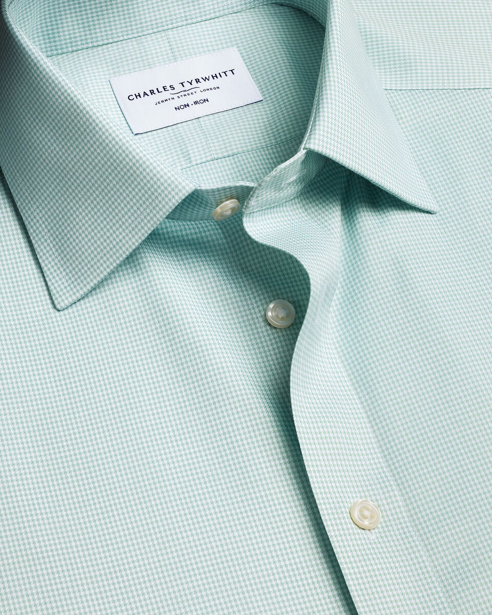 Charles Tyrwhitt Non-Iron Twill Puppytooth Shirt - Green