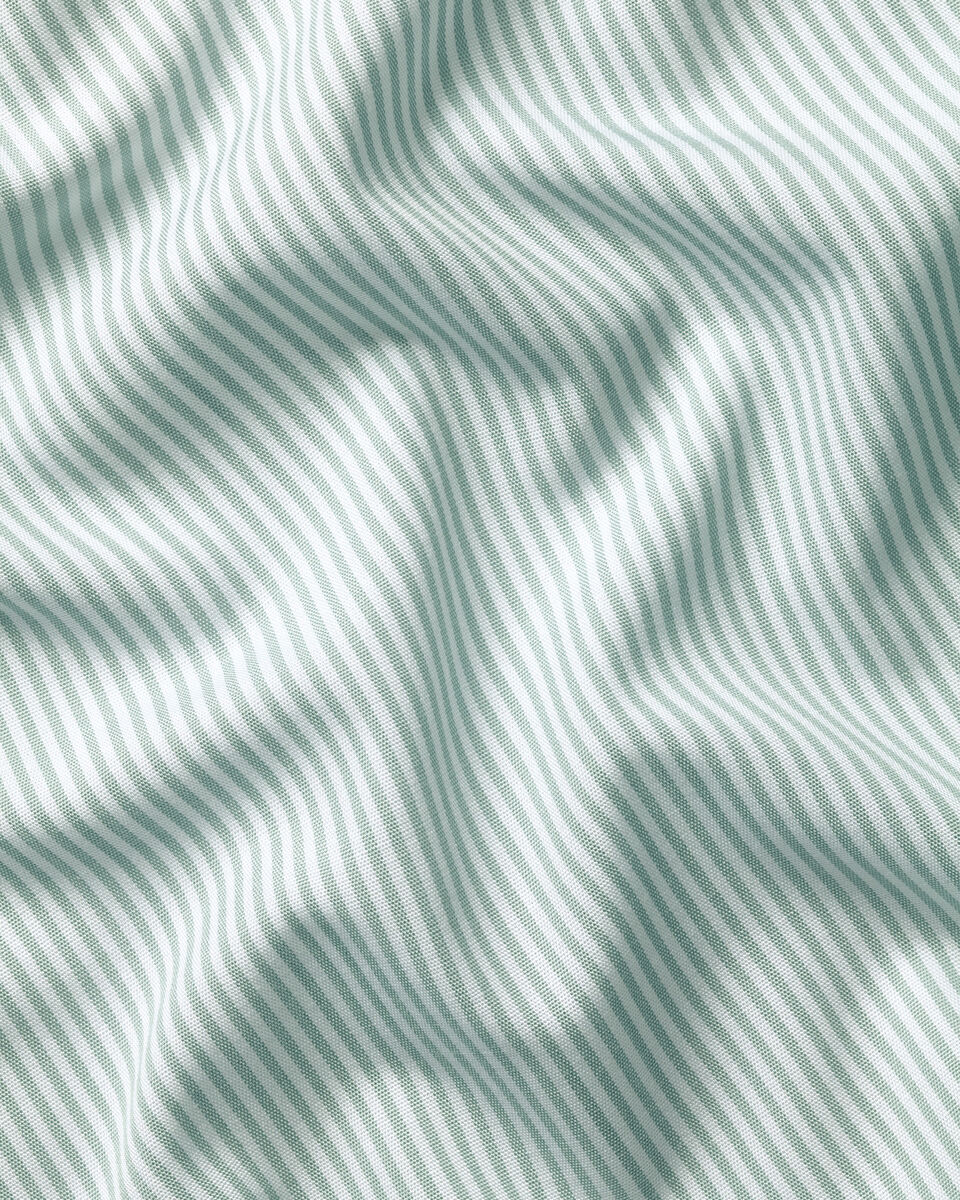 Charles Tyrwhitt Cutaway Collar Non-Iron Stretch Poplin Bengal Stripe Shirt – Mid Green