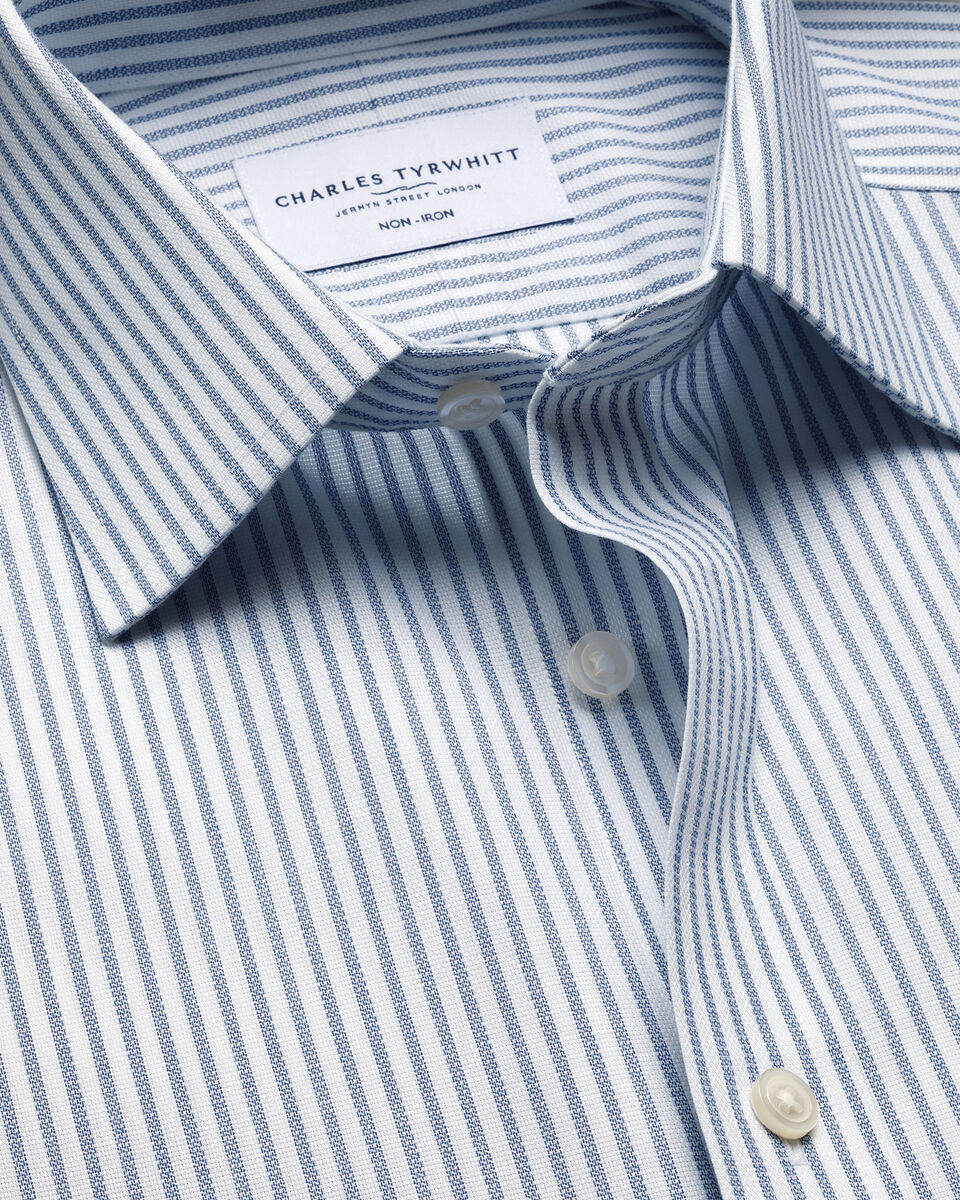 Charles Tyrwhitt Non-Iron Royal Oxford Stripe Shirt - Indigo Blue