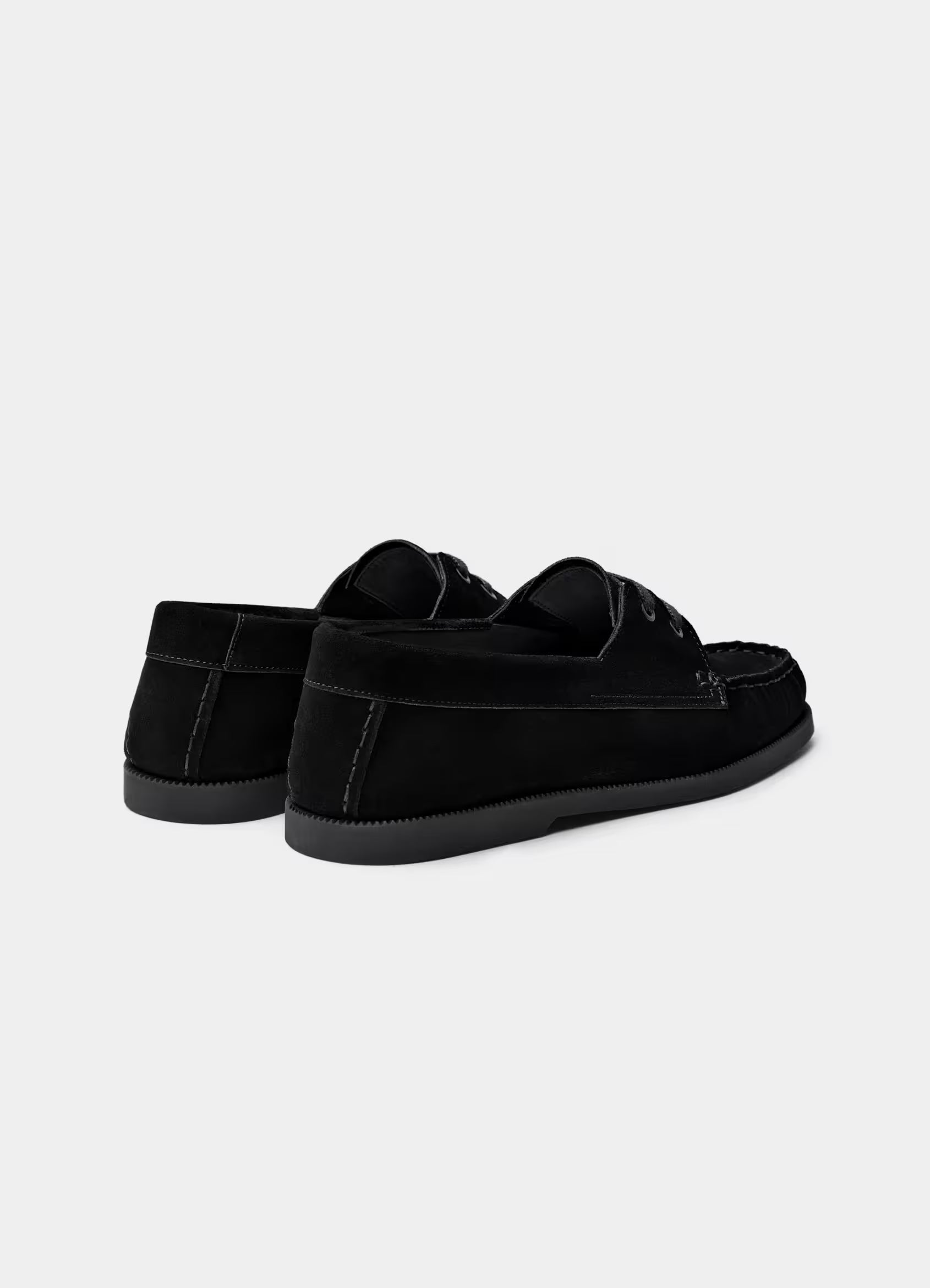SUITSUPPLY Black Boat Shoe – Italian Calf Suede