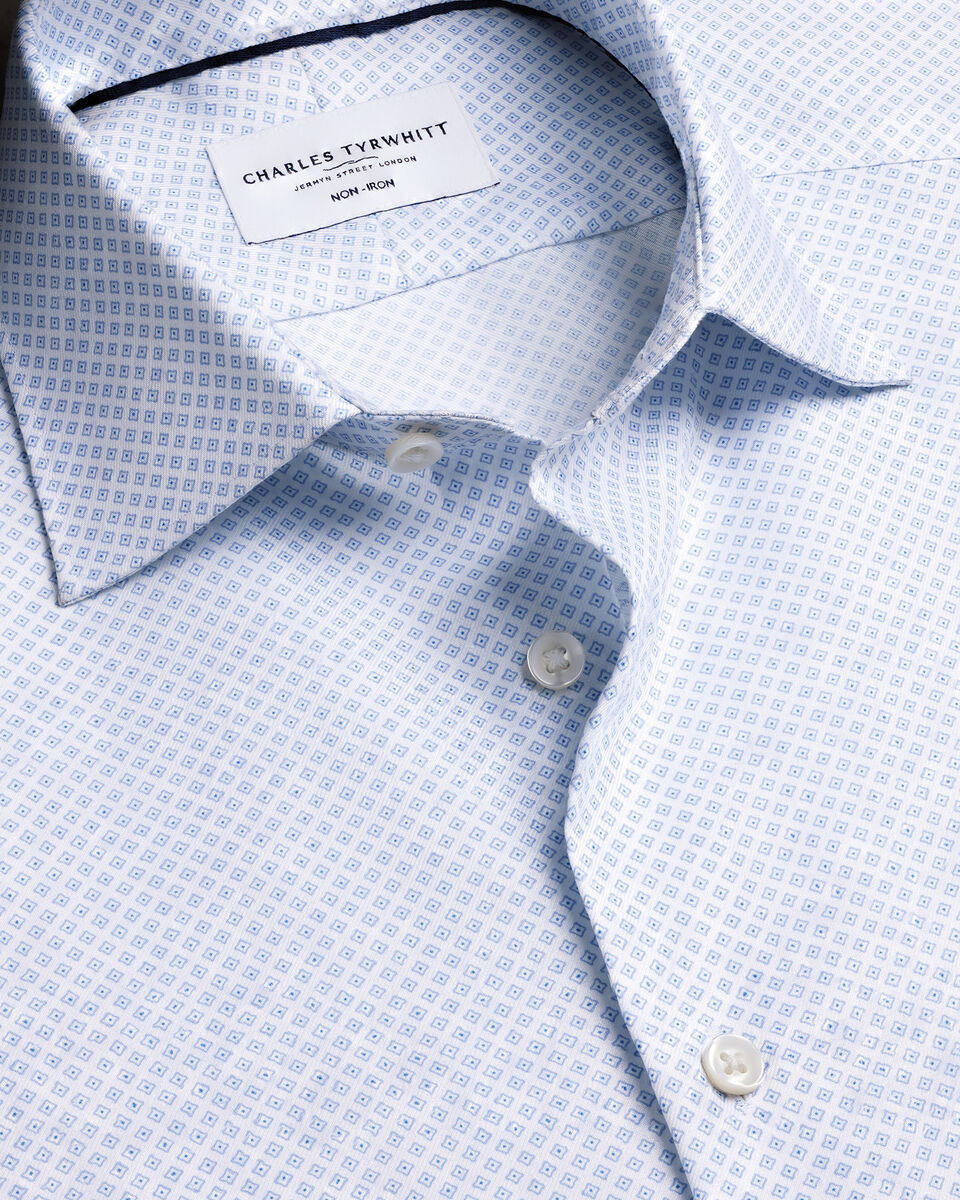 Charles Tyrwhitt Non-Iron Geometric Print Shirt - White & Sky Blue