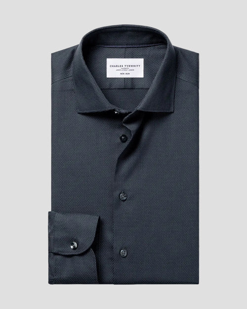 Charles Tyrwhitt Non-Iron Stretch Texture Shirt – Charcoal Grey