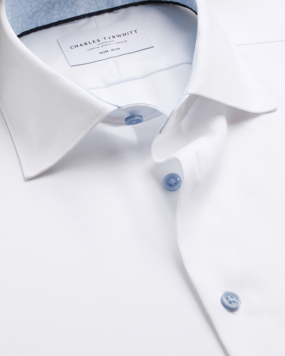 Charles Tyrwhitt Non-Iron Stretch Printed Trim Shirt - White