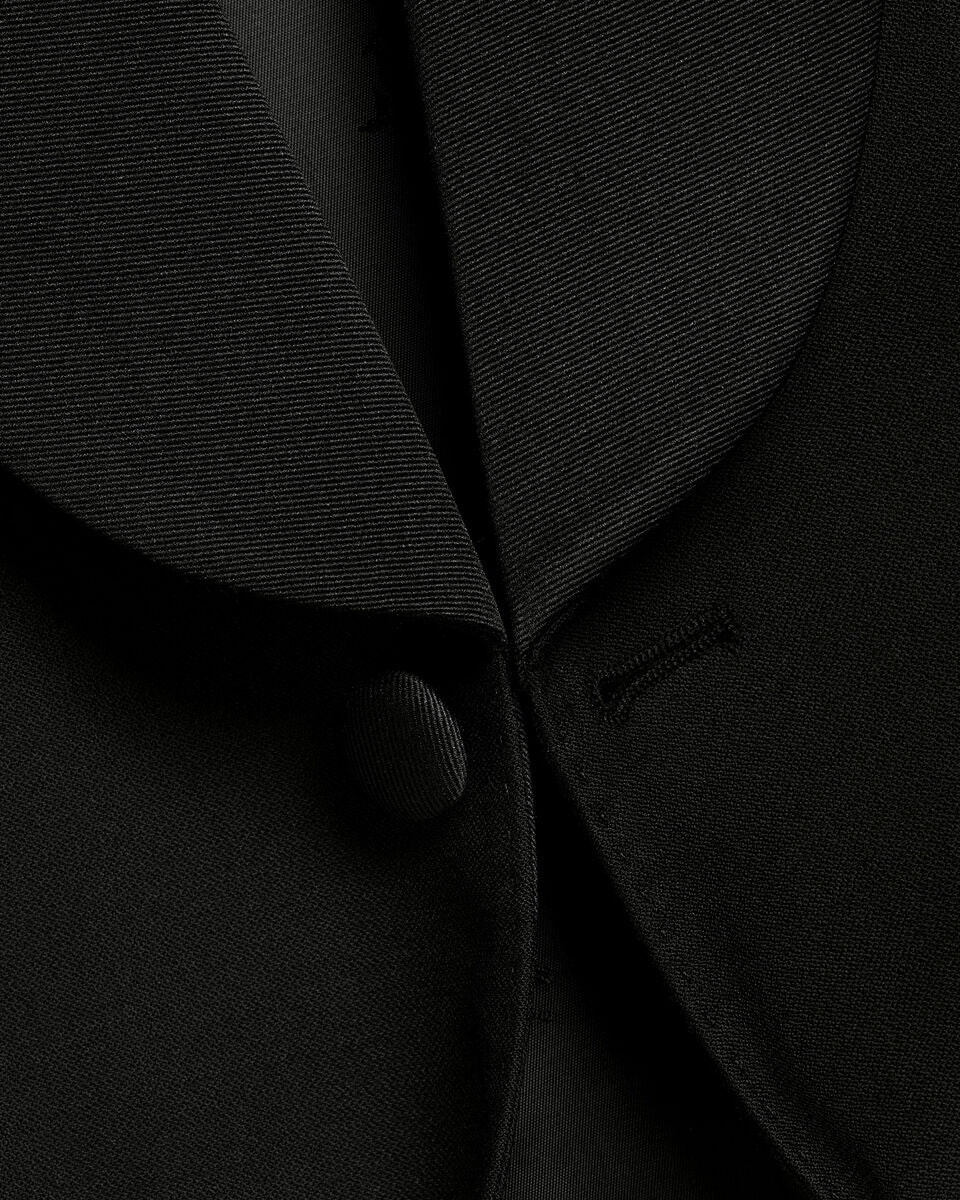 Charles Tyrwhitt Shawl Lapel Tuxedo Dinner Suit - Black