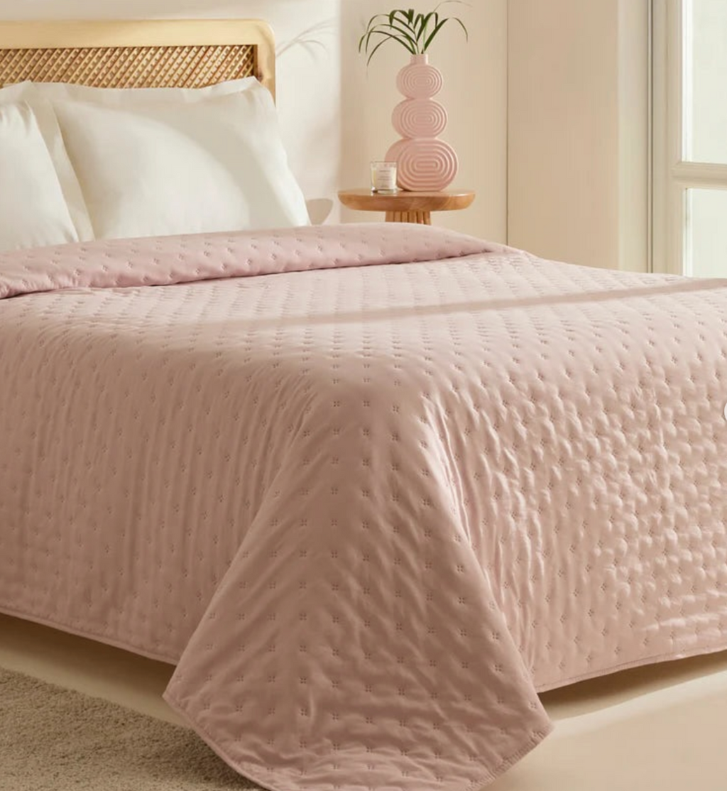 Karaca Home Breezy Bedspread – Powder Pink