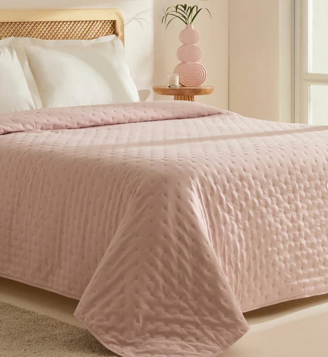 Karaca Home Breezy Bedspread – Powder Pink