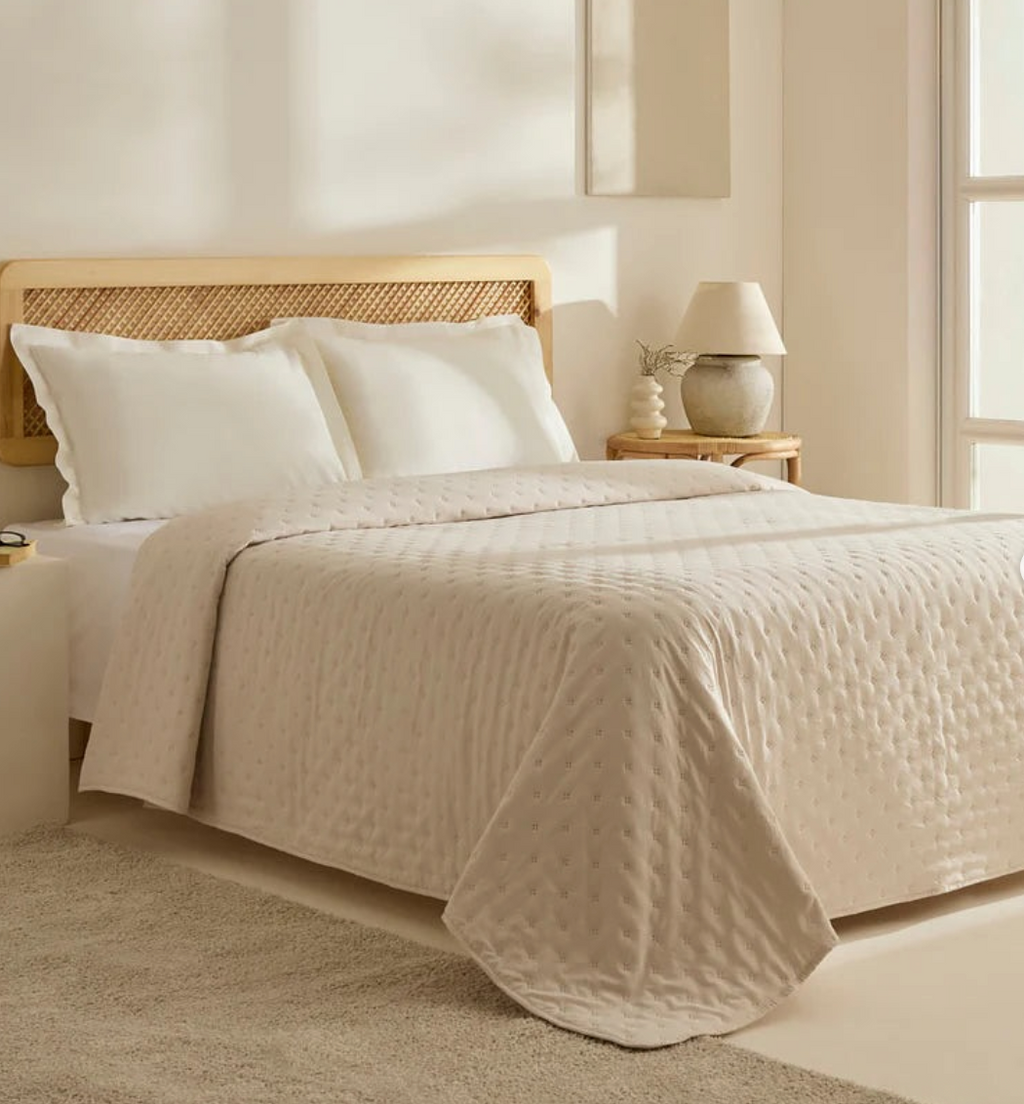 Karaca Home Breezy Bedspread – Beige