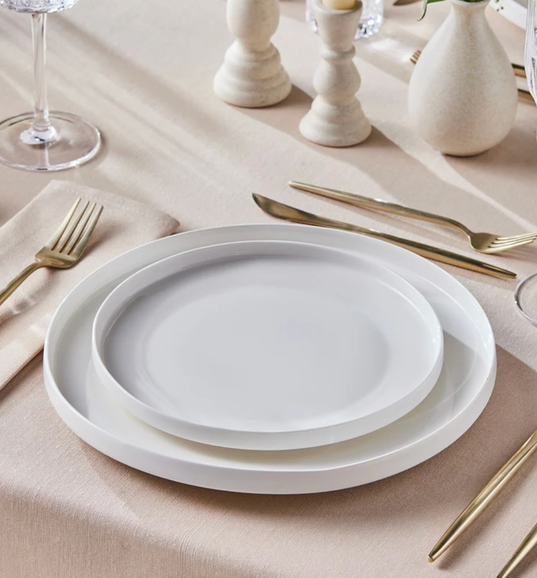 Karaca 24-Piece Dinner Set for 6 People – White