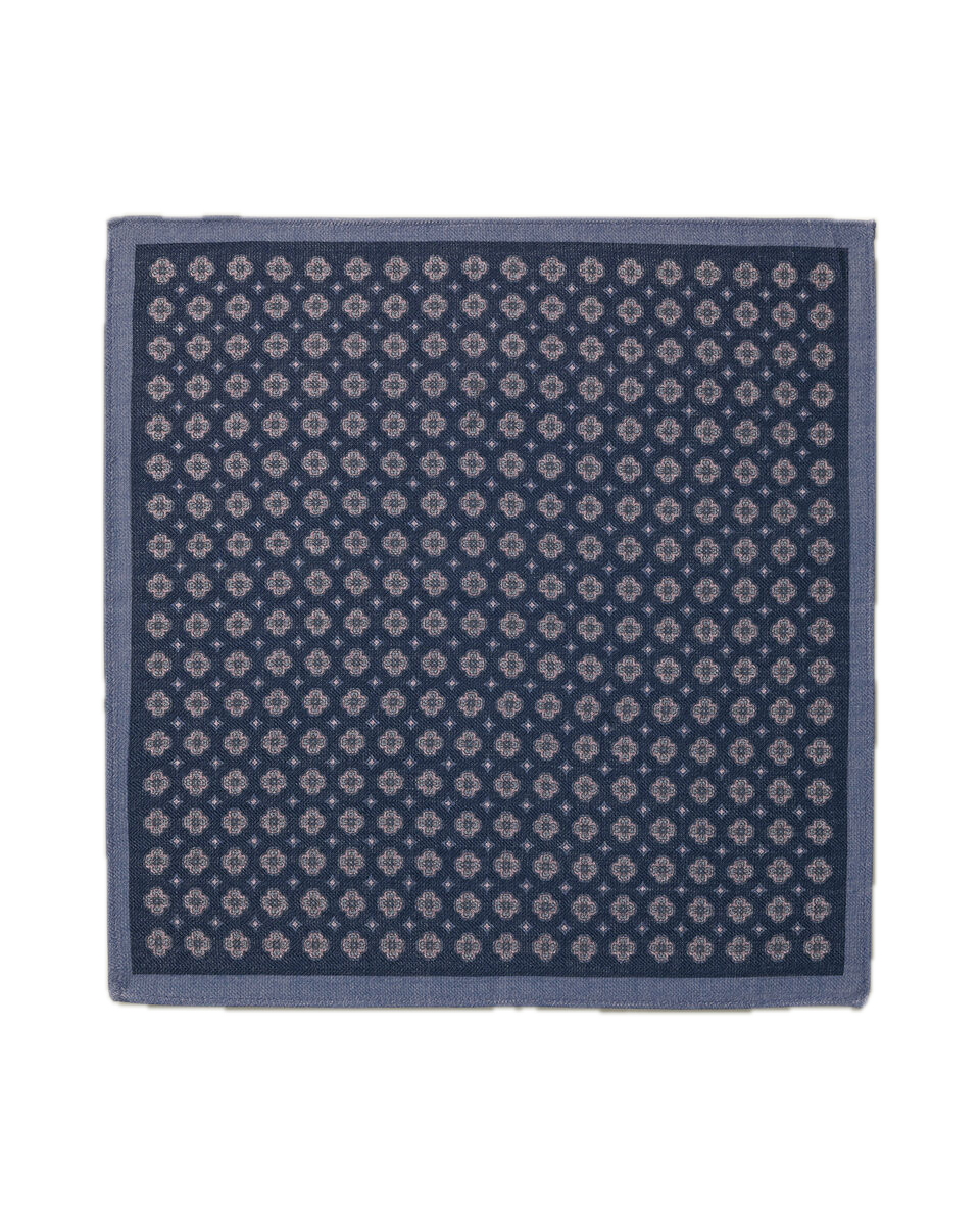 Charles Tyrwhitt Wool Silk Medallion Print Pocket Square - French Blue