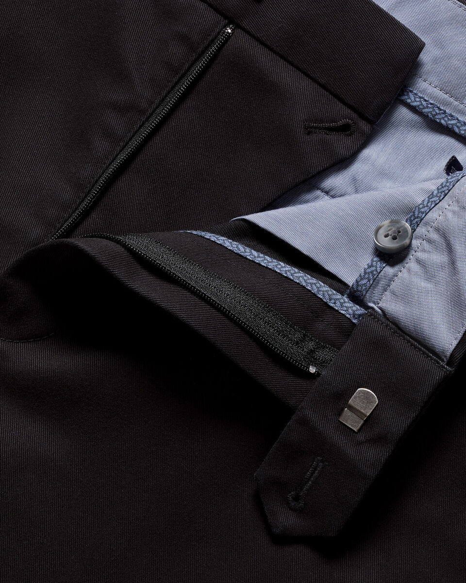 Charles Tyrwhitt Ultimate Non-Iron Chinos - Black