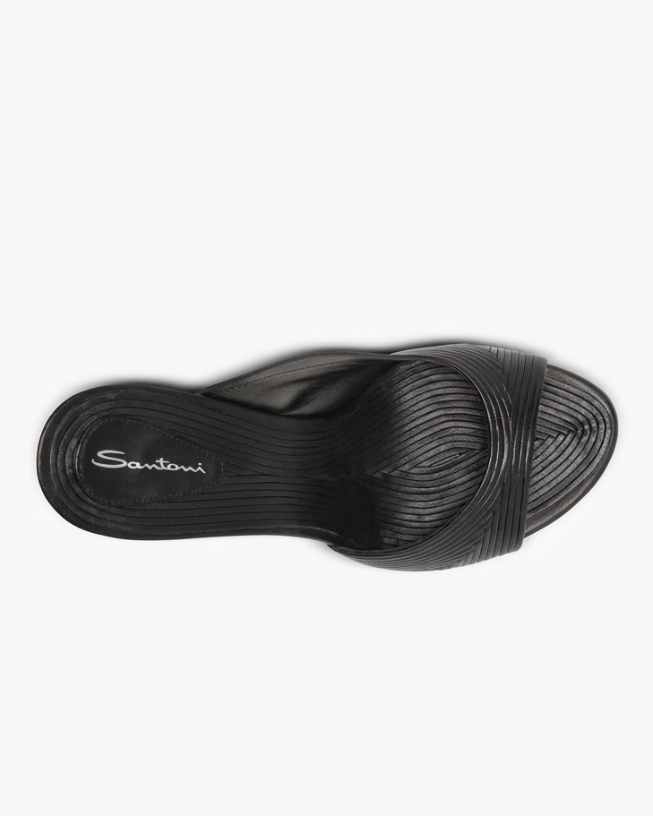 Black mule with only the background changed to almost-white grey