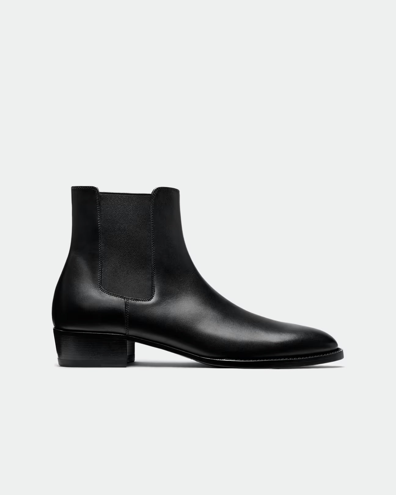 SUITSUPPLY Black Leather Chelsea Boots