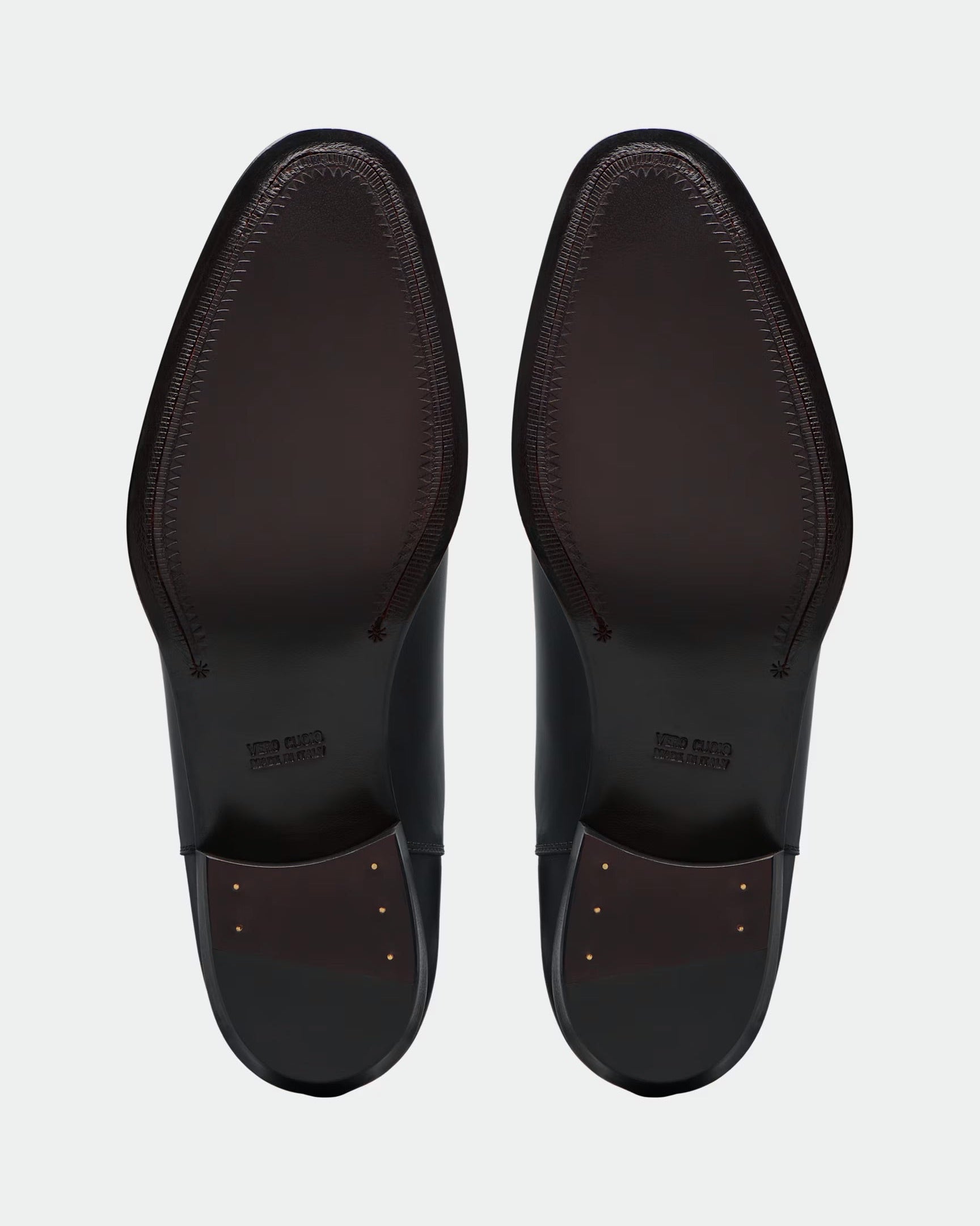 SUITSUPPLY Black Leather Chelsea Boots