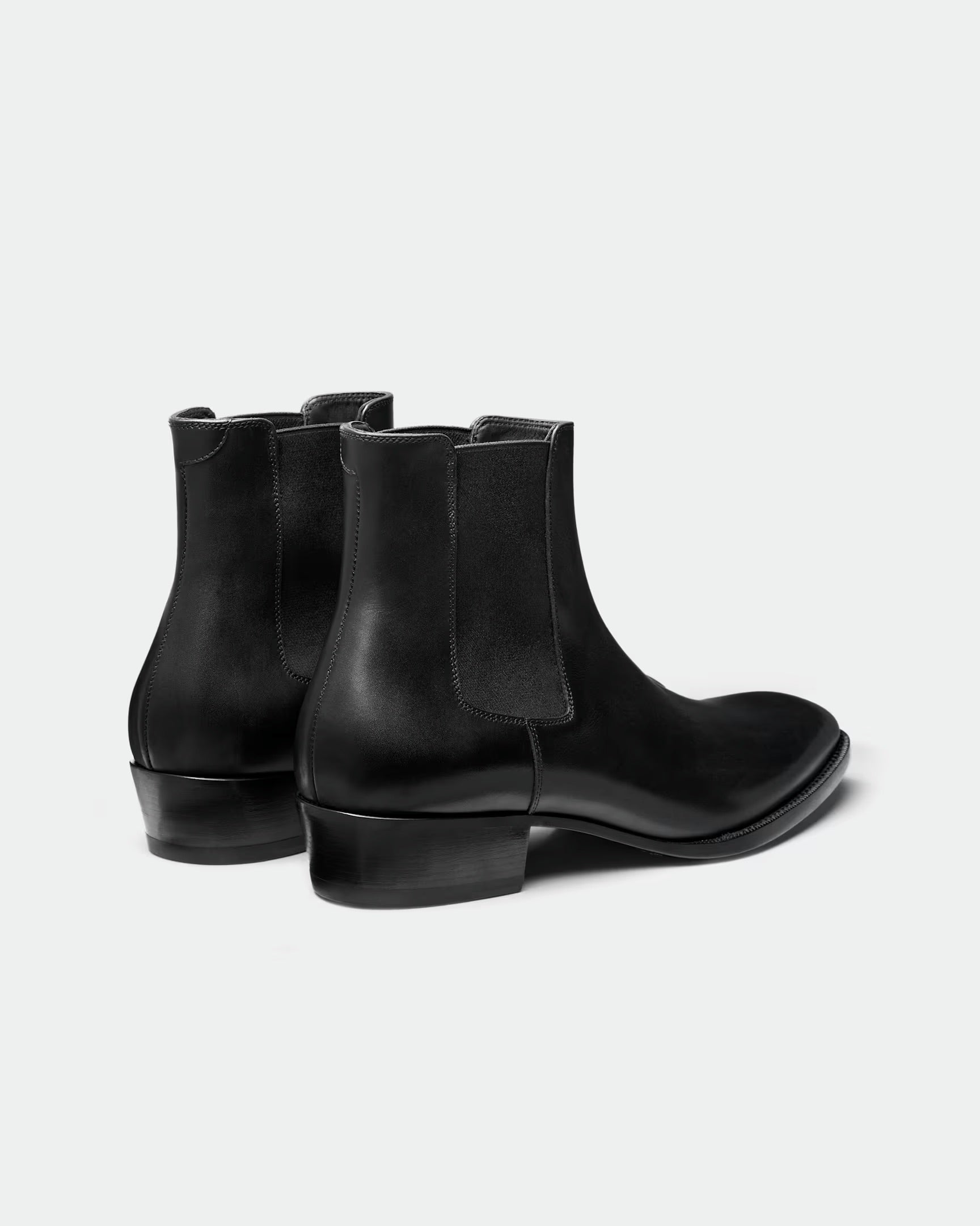 SUITSUPPLY Black Leather Chelsea Boots