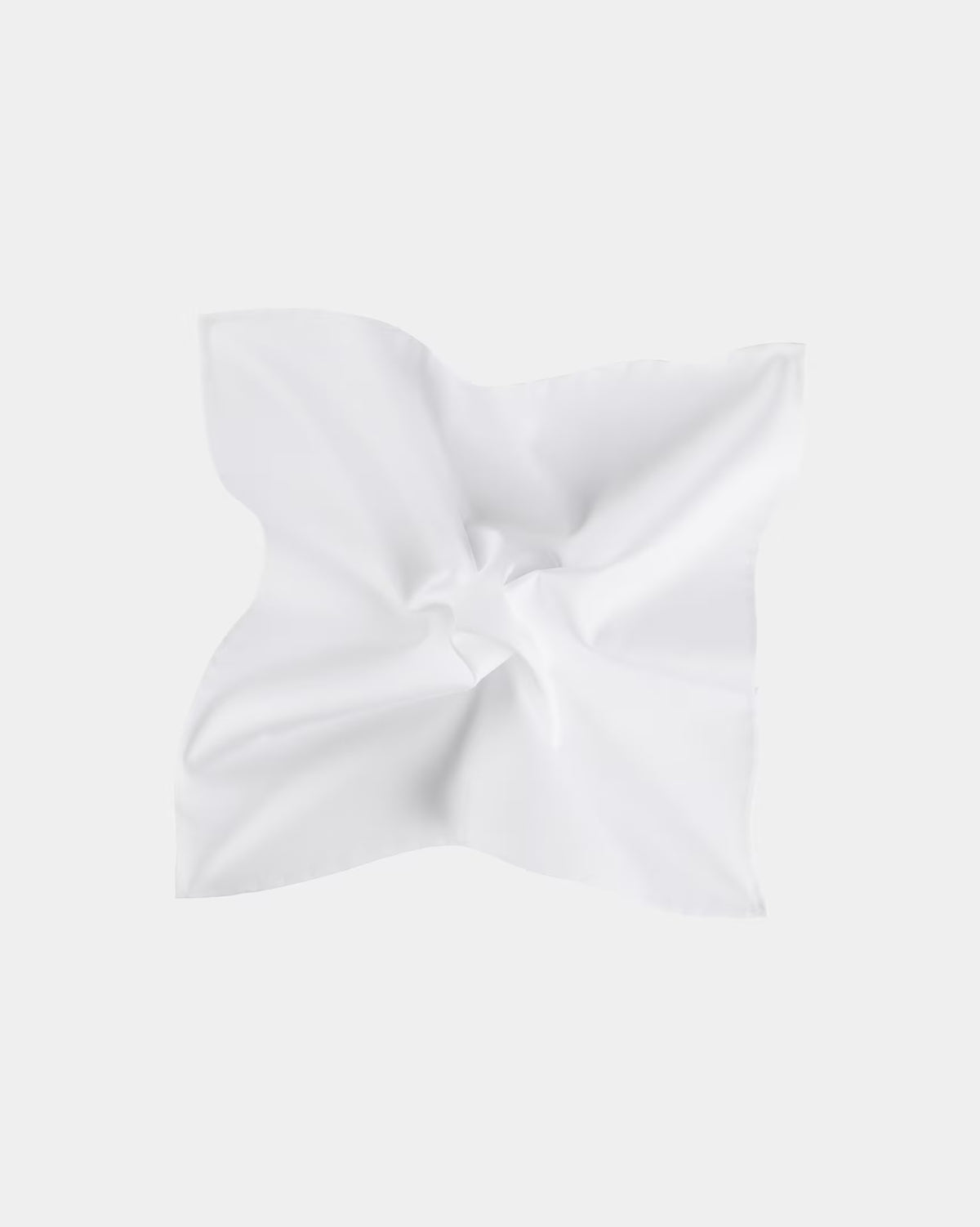 SUITSUPPLY White Pocket Square - Pure Silk by Silk Pro, Italy