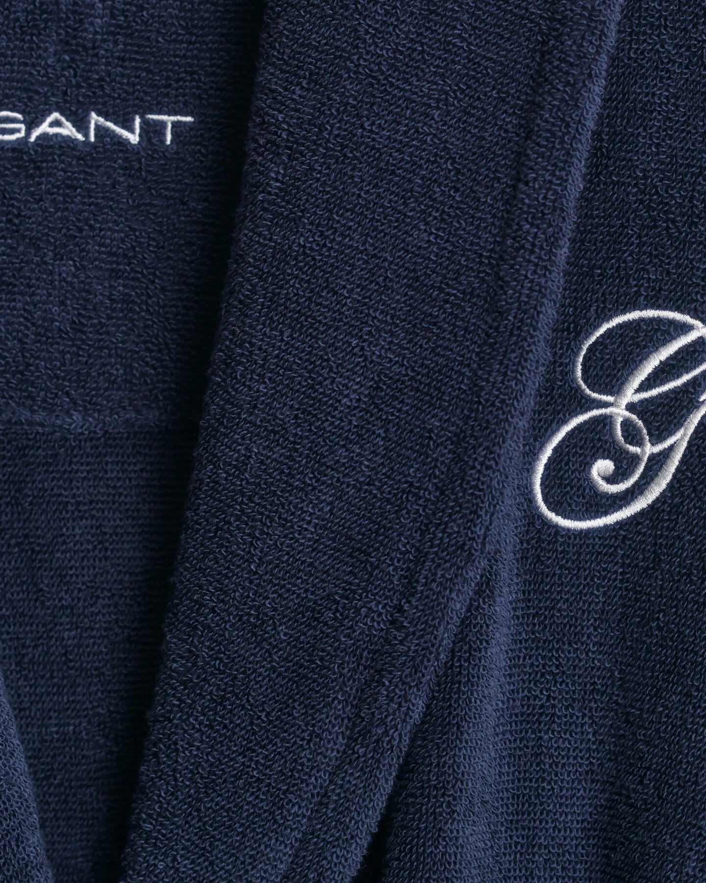 GANT Embroidered Robe